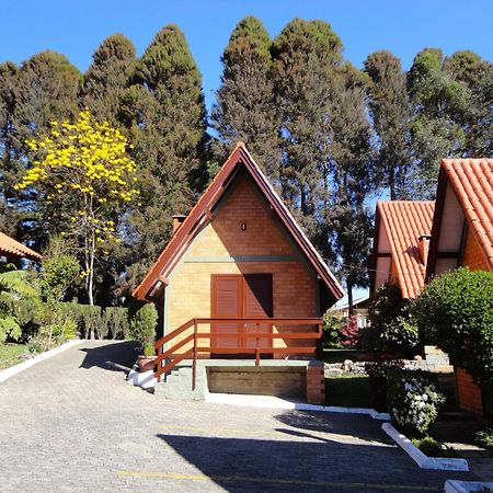 Hotel Cabana Jardim De Flores Gramado Esterno foto