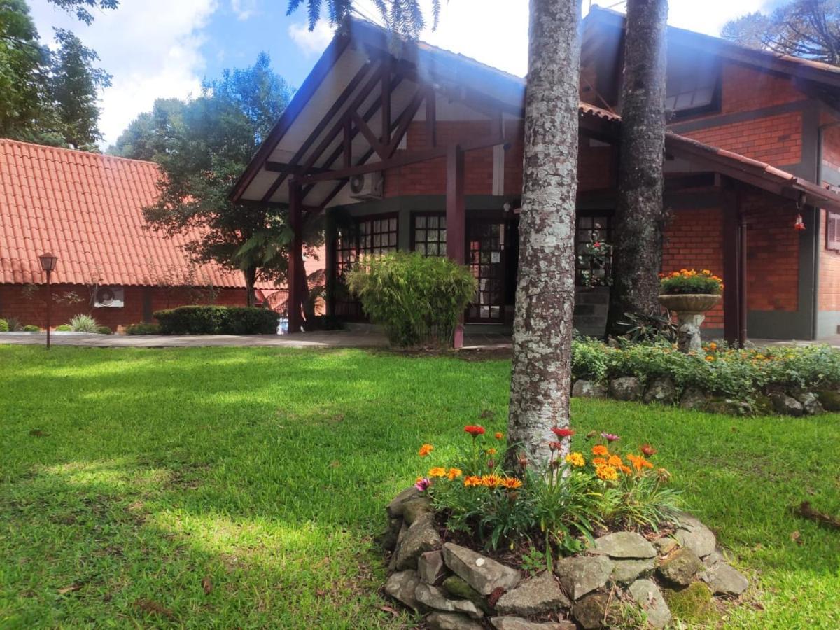 Hotel Cabana Jardim De Flores Gramado Esterno foto