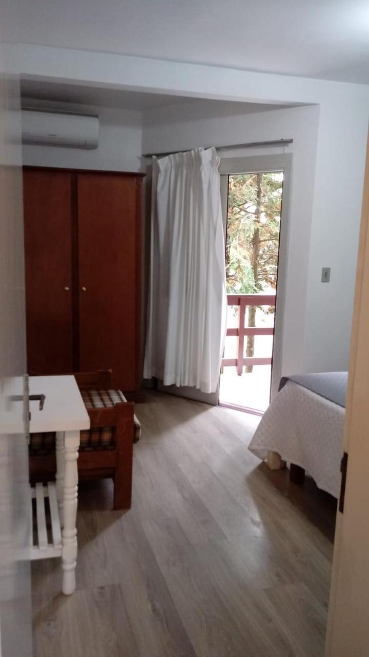 Hotel Cabana Jardim De Flores Gramado Esterno foto
