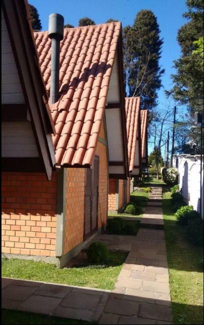 Hotel Cabana Jardim De Flores Gramado Esterno foto
